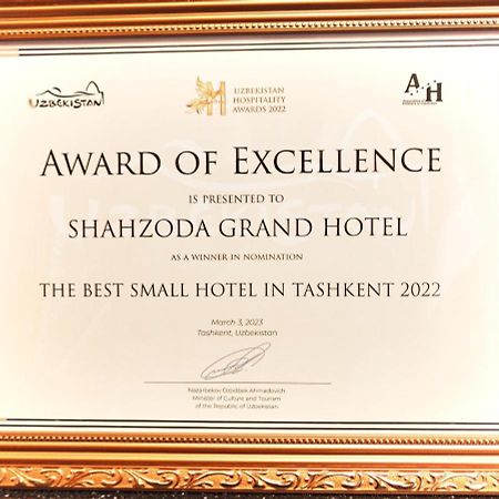 Shahzoda Grand Hotel - "Best Hotel Award Winner" Solnechnyy Buitenkant foto